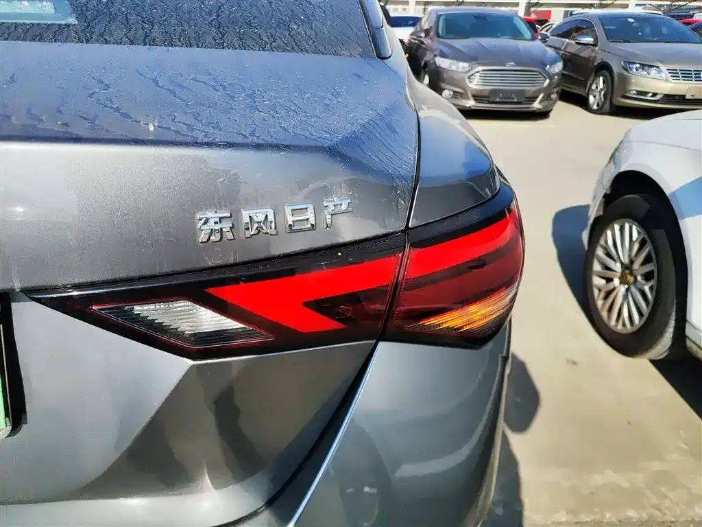 Nissan Sylphy 2022 из CN, фото 8