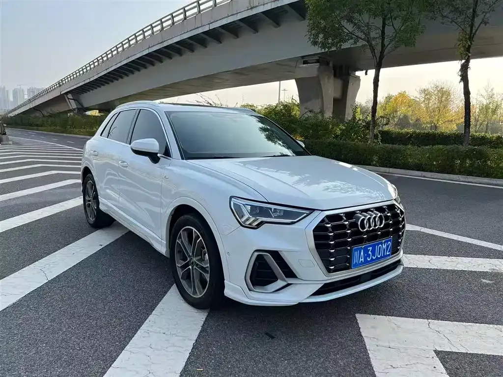 Audi Q3 2022 из CN, фото 3