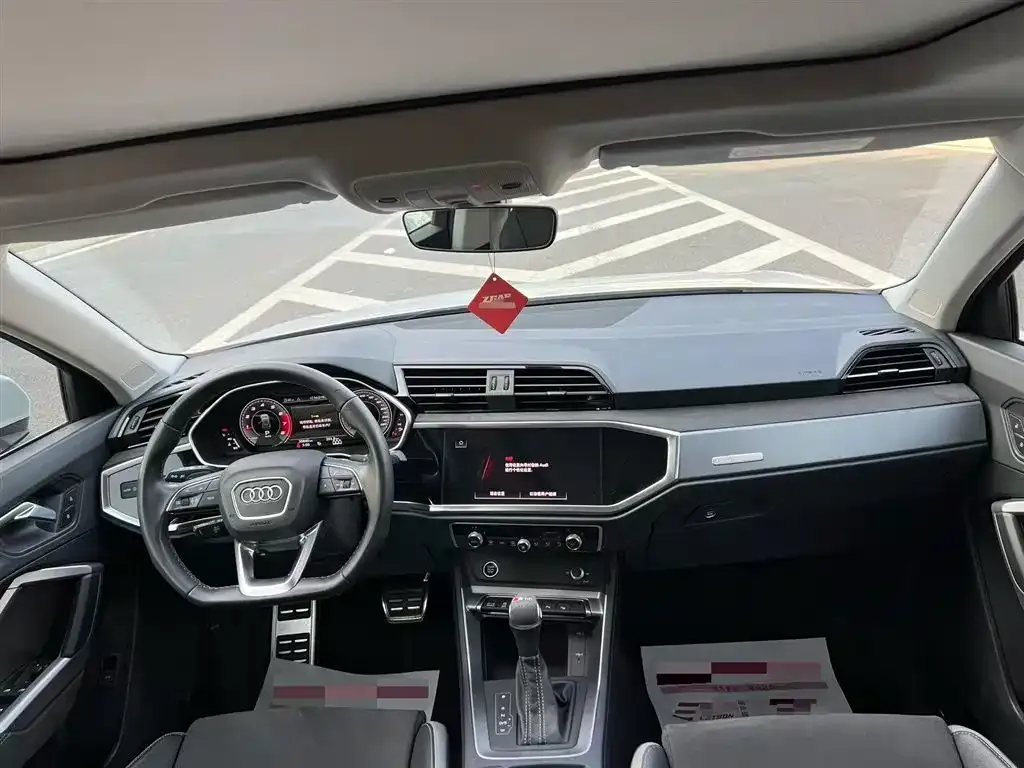Audi Q3 2022 из CN, фото 8