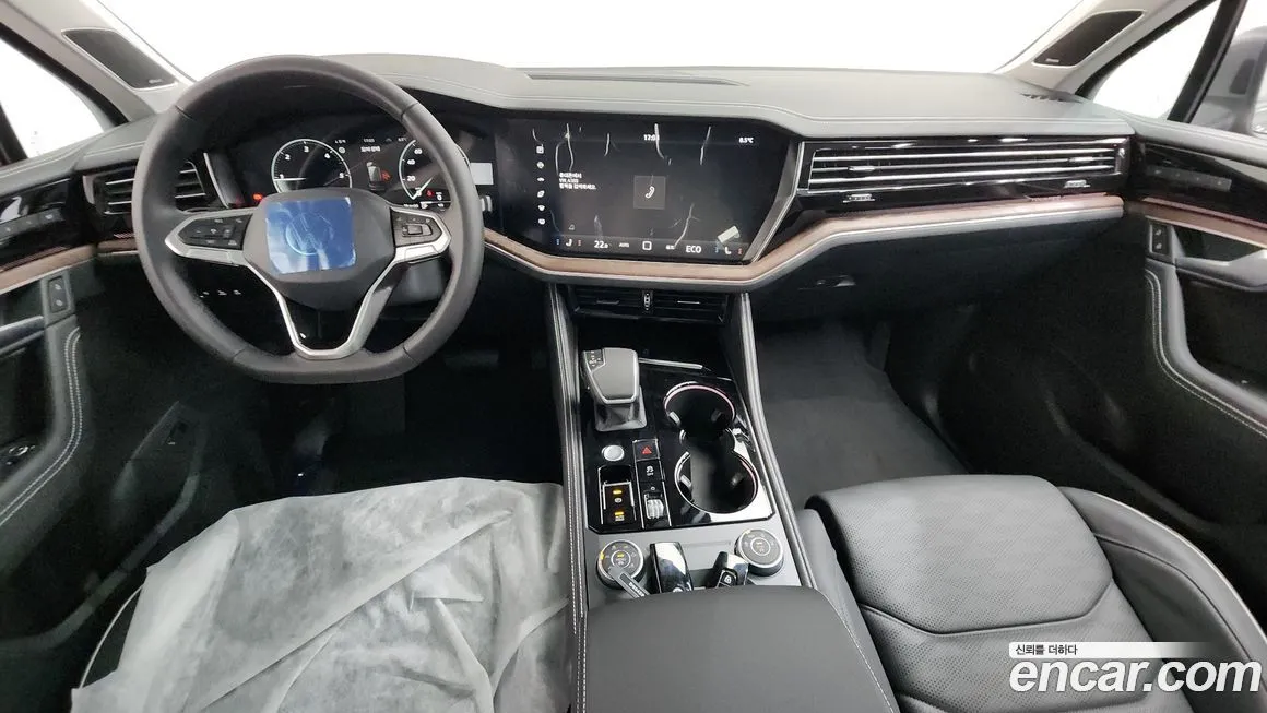 Volkswagen Touareg 2025 из KR, фото 7