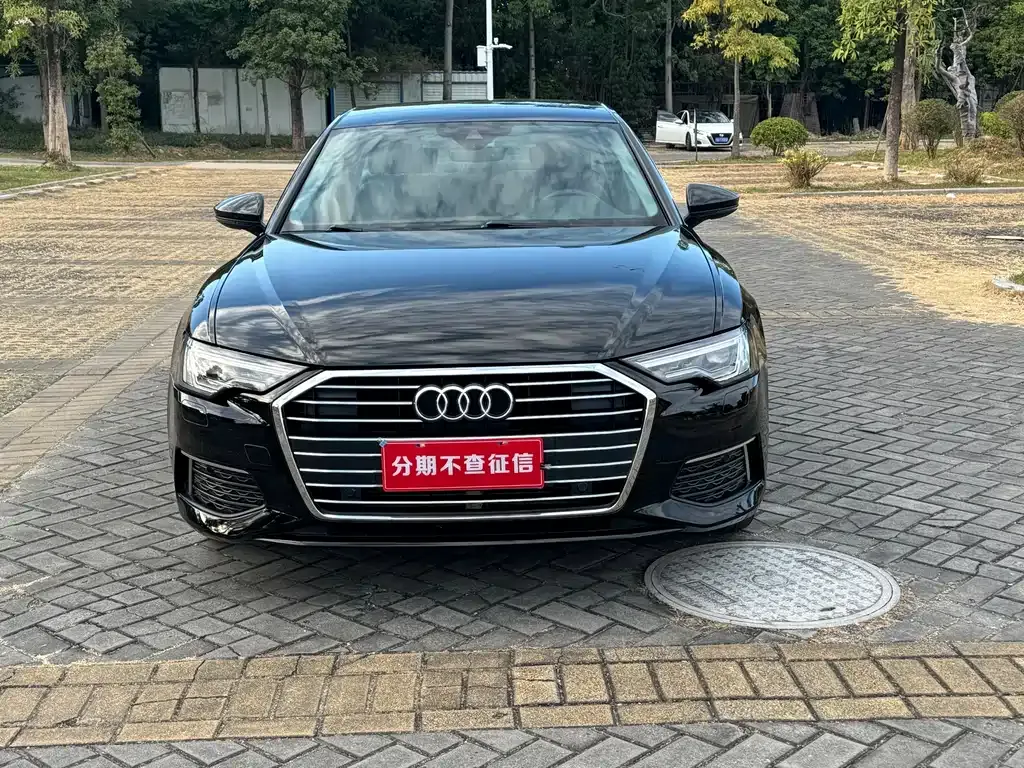 Audi A6L 2022 из CN, фото 2