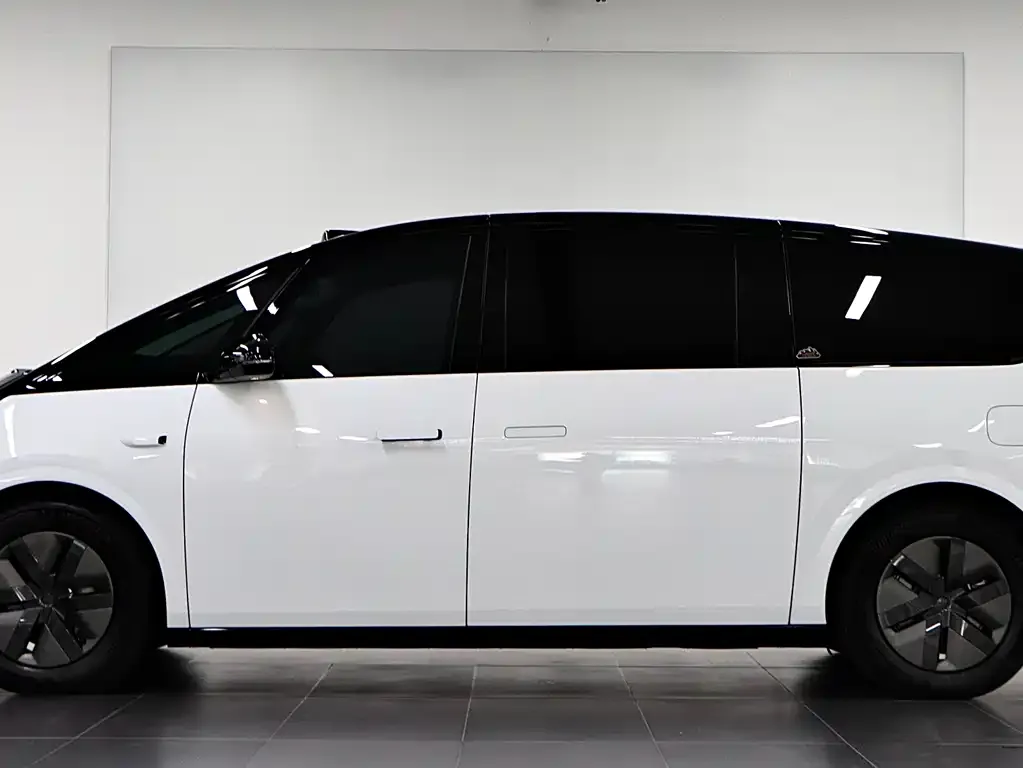Li Auto MEGA 2025 из CN, фото 6