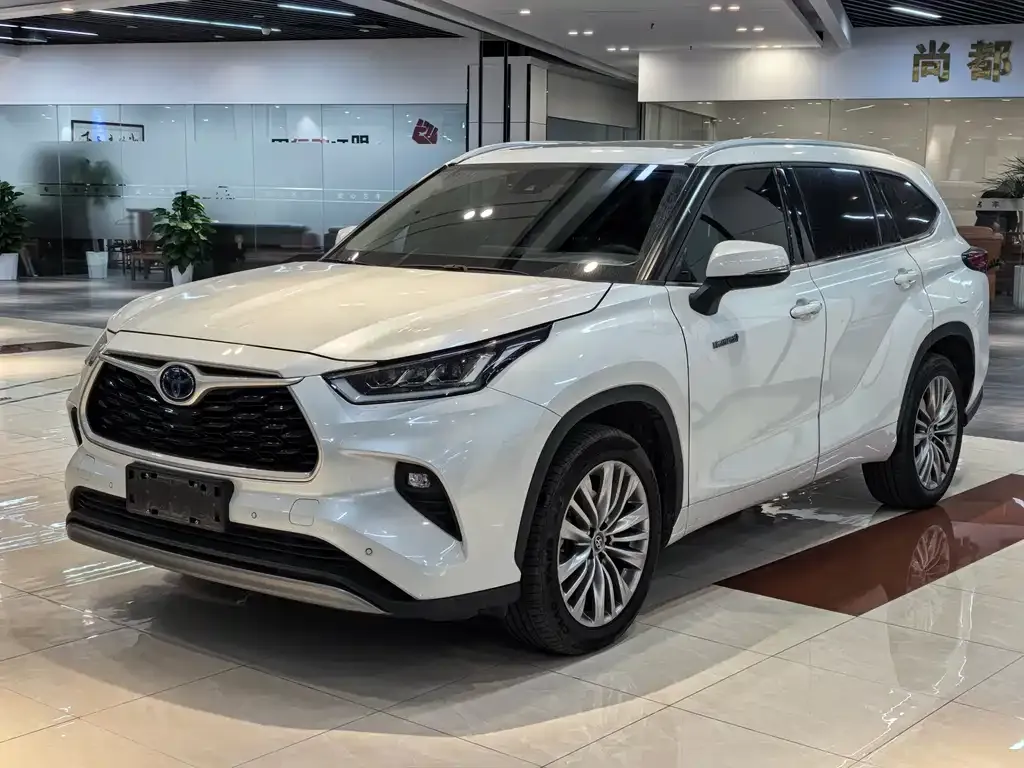 Toyota Highlander 2021 из CN, фото 1