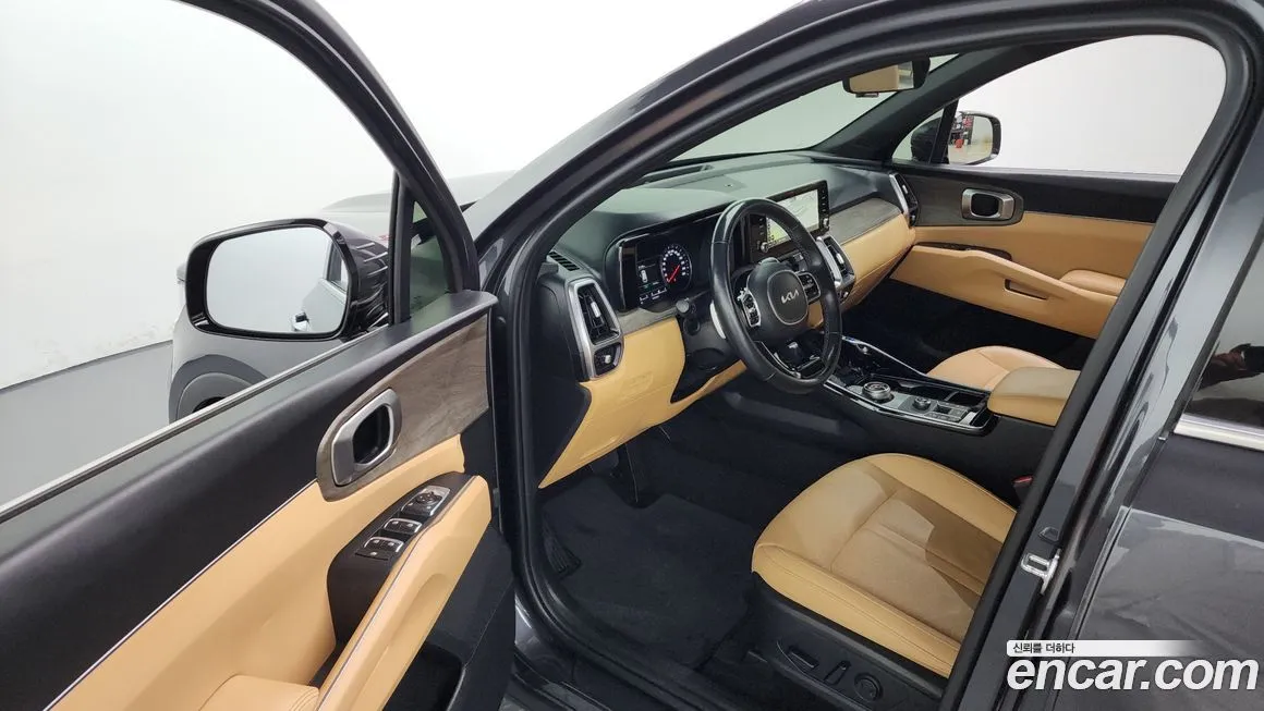 Kia Sorento — фото 10