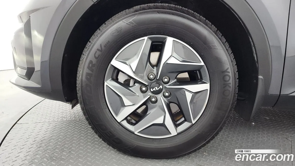 Kia Sorento — фото 5