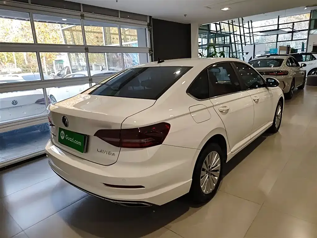 Volkswagen Lavida 2021 из CN, фото 7