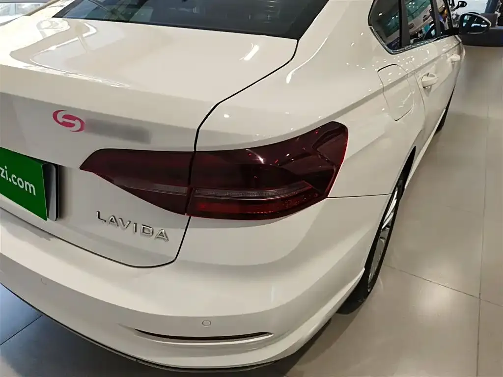 Volkswagen Lavida 2021 из CN, фото 8