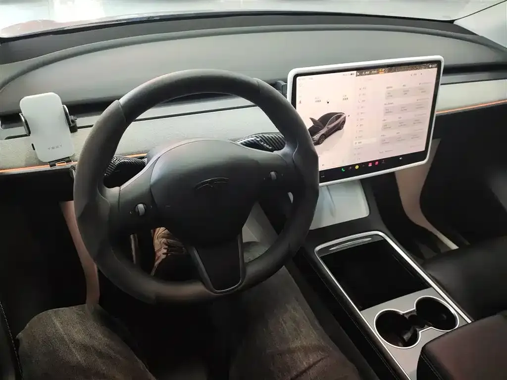 Tesla Model Y 2024 из CN, фото 10