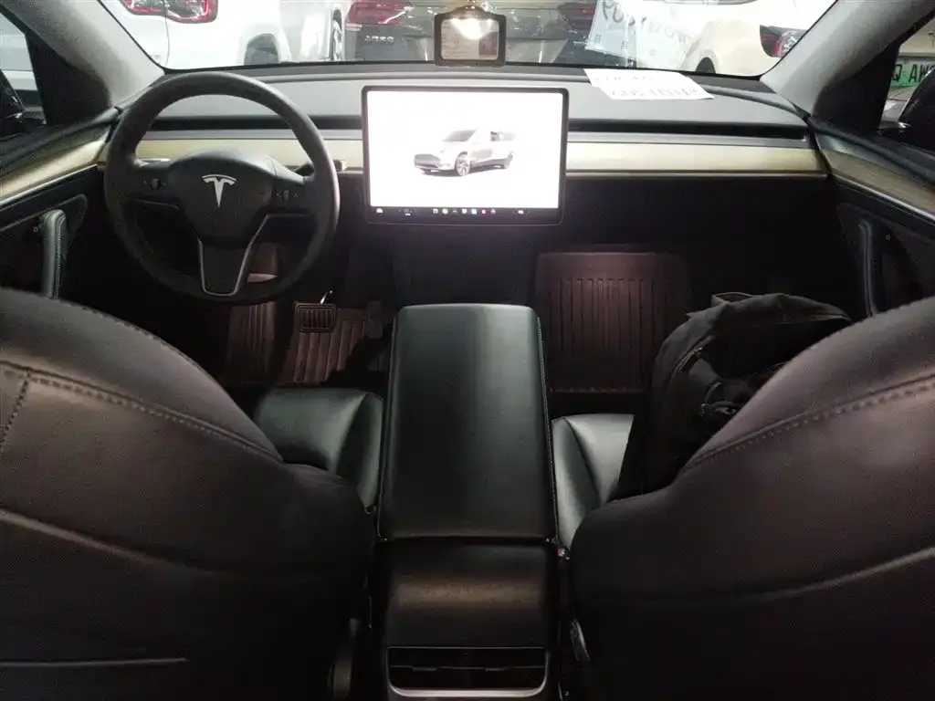 Tesla Model Y 2023 из CN, фото 10