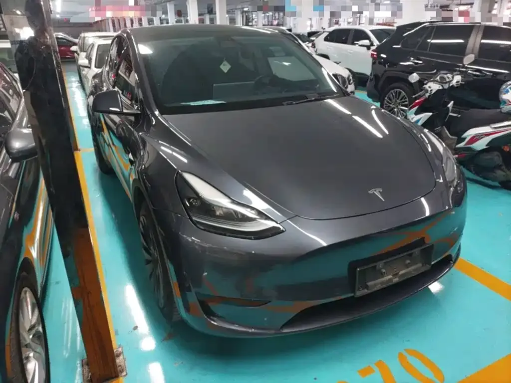 Tesla Model Y 2023 из CN, фото 4