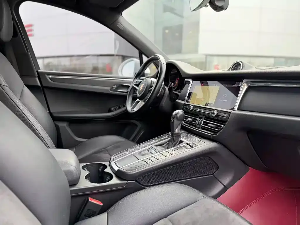 Porsche Macan 2021 из CN, фото 8