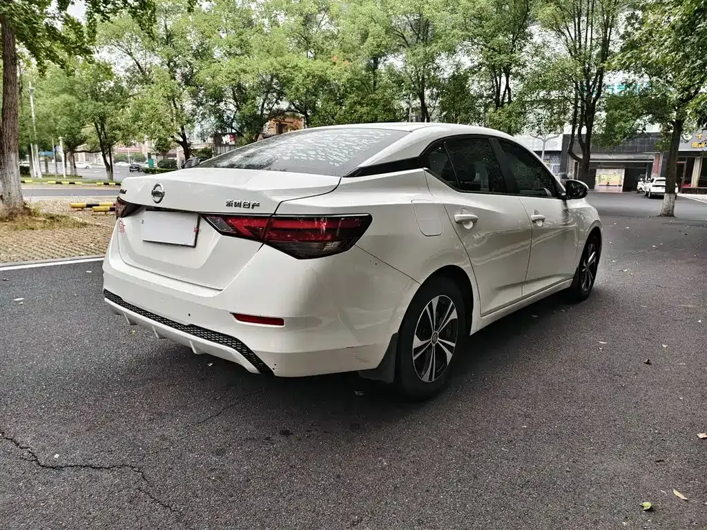 Nissan Sylphy 2023 из CN, фото 7