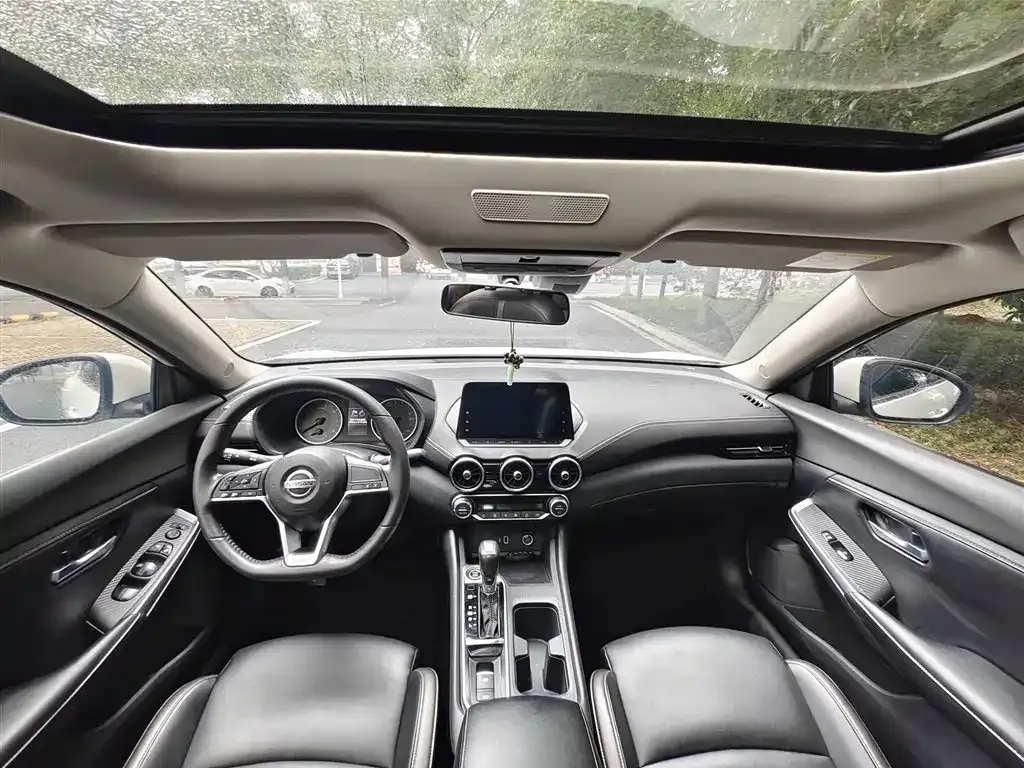 Nissan Sylphy 2023 из CN, фото 8
