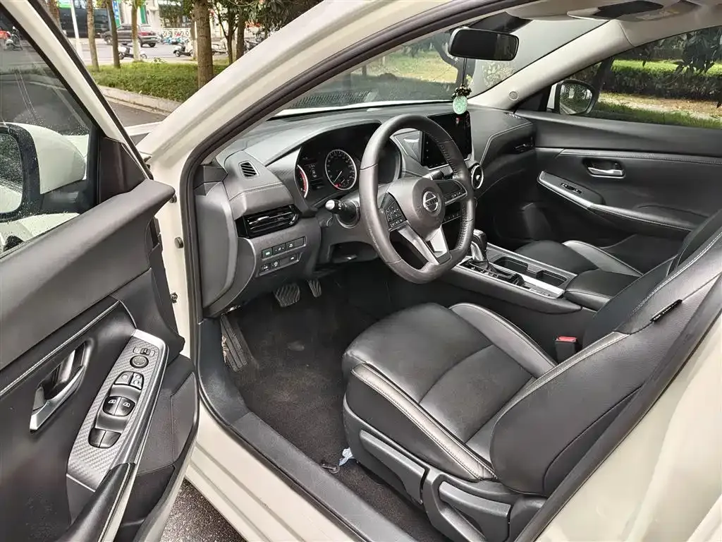 Nissan Sylphy 2023 из CN, фото 9