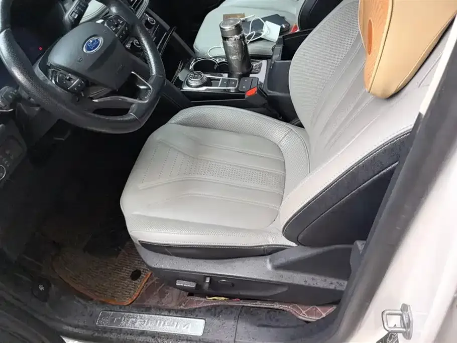 Ford Escape 2021 из CN, фото 9