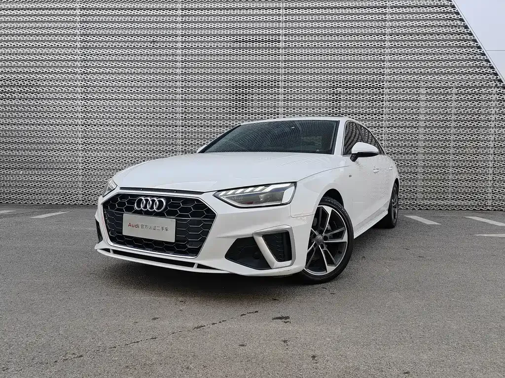 Audi A4L 2021 из CN, фото 1