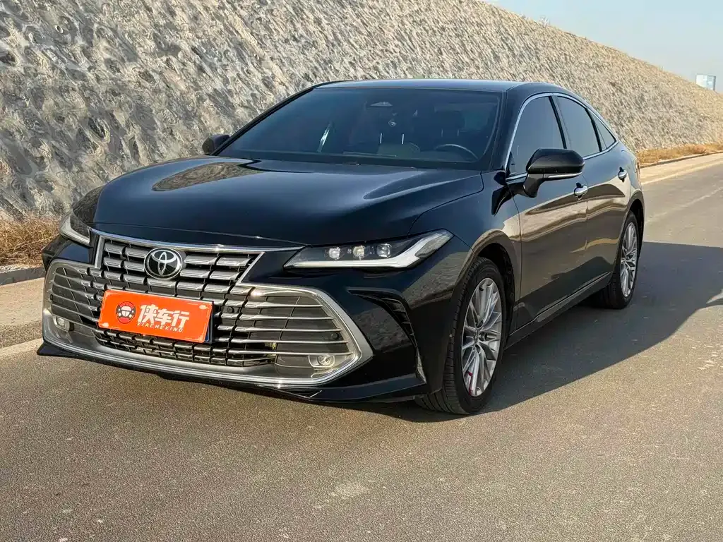 Toyota Avalon 2024 из CN, фото 1