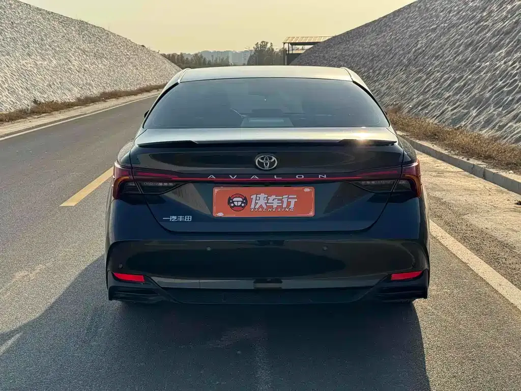 Toyota Avalon 2024 из CN, фото 5