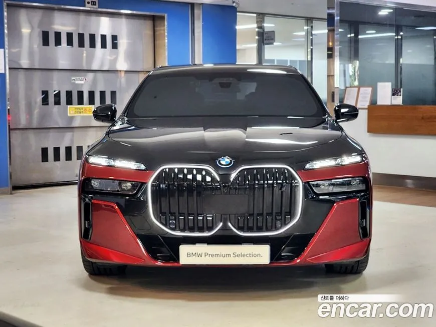 BMW i7 2023 из KR, фото 2