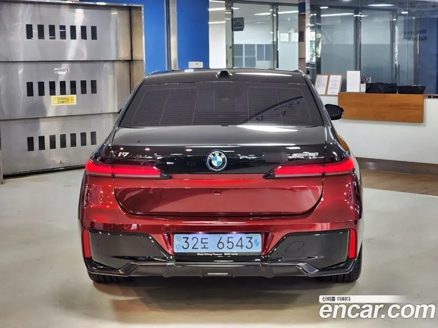 BMW i7 2023 из KR, фото 3