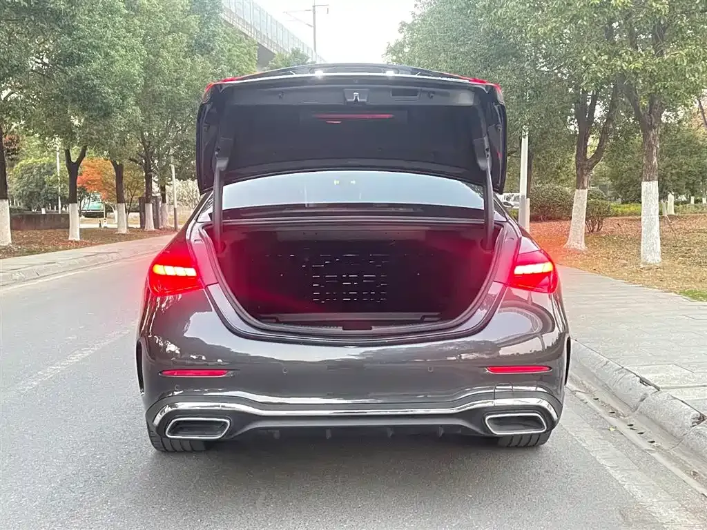 Mercedes-Benz C-Class 2023 из CN, фото 9
