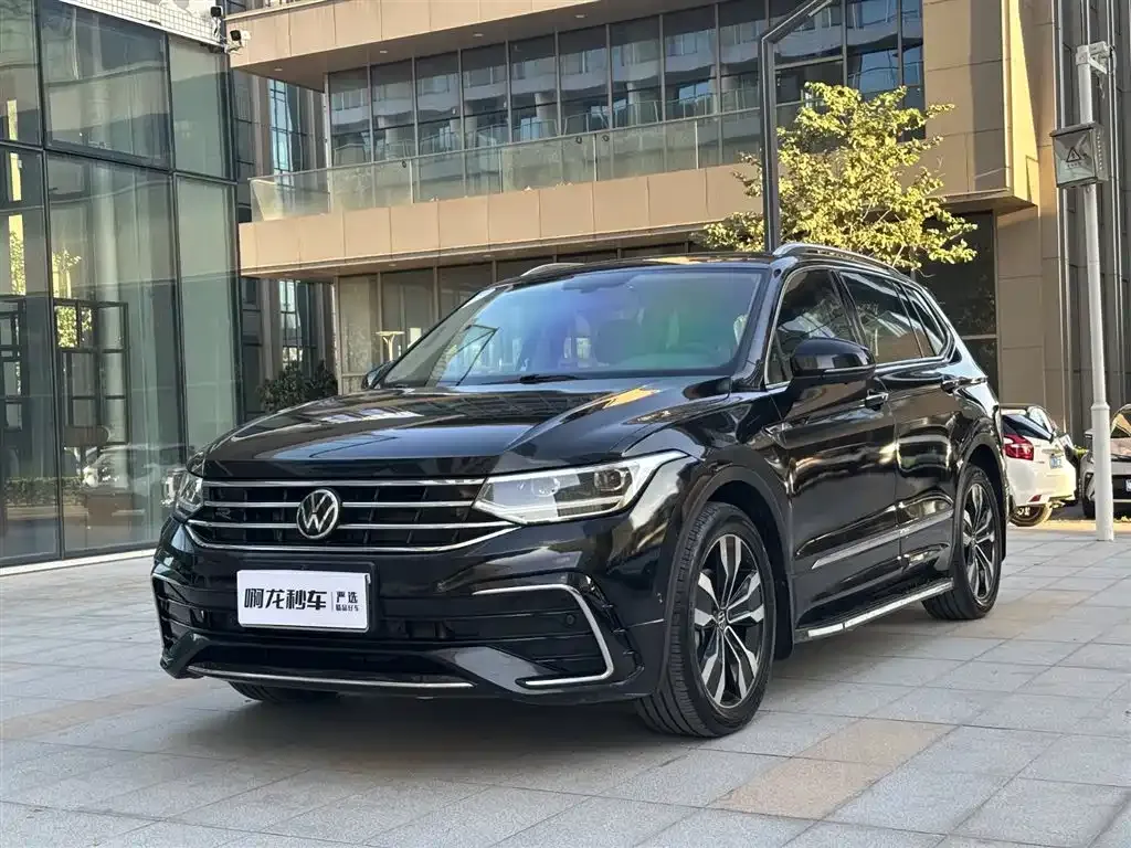 Volkswagen Tiguan L 2022 из CN, фото 1