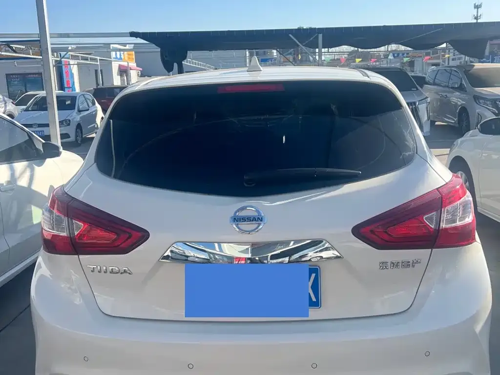 Nissan Tiida 2022 из CN, фото 6