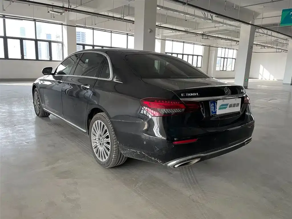 Mercedes-Benz E-Class 2024 из CN, фото 4