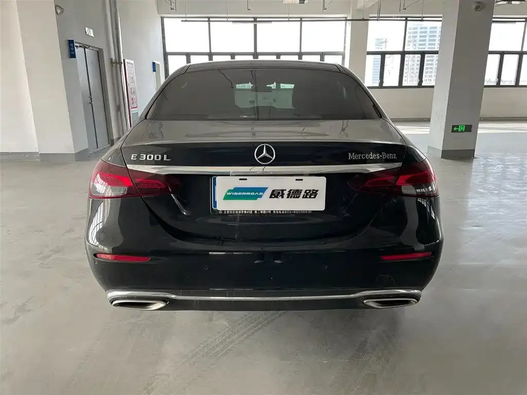 Mercedes-Benz E-Class 2024 из CN, фото 5