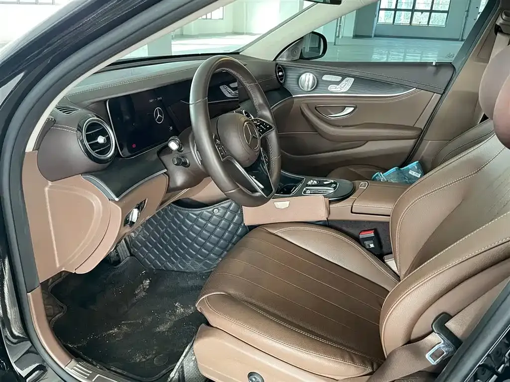 Mercedes-Benz E-Class 2024 из CN, фото 7