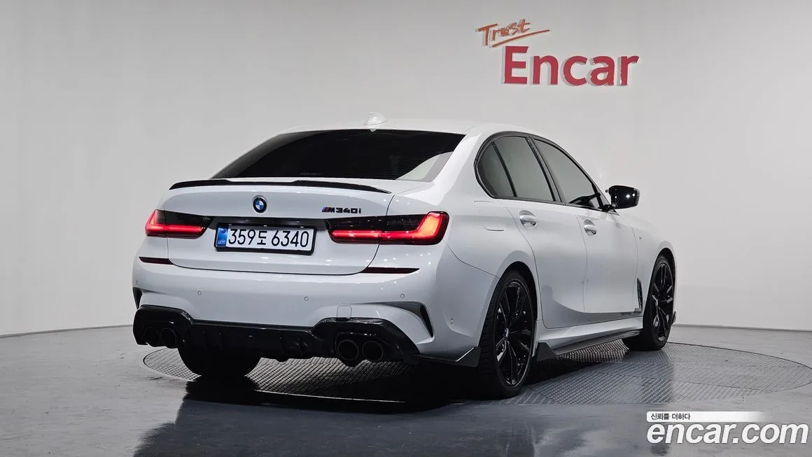 BMW 3-Series 2021 из KR, фото 2