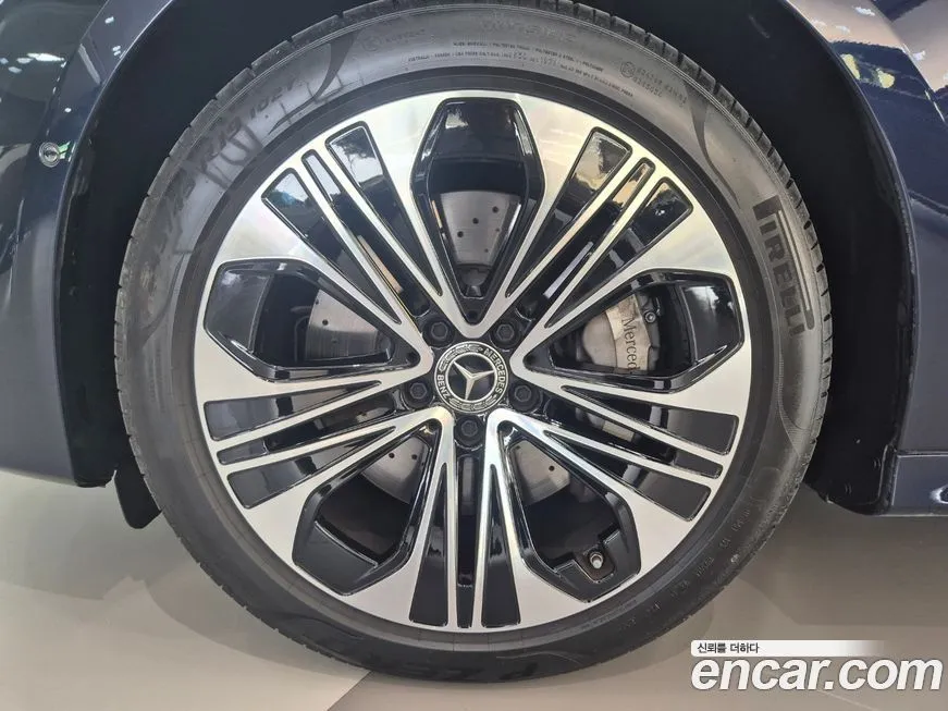 Mercedes-Benz E-Class 2025 из KR, фото 5