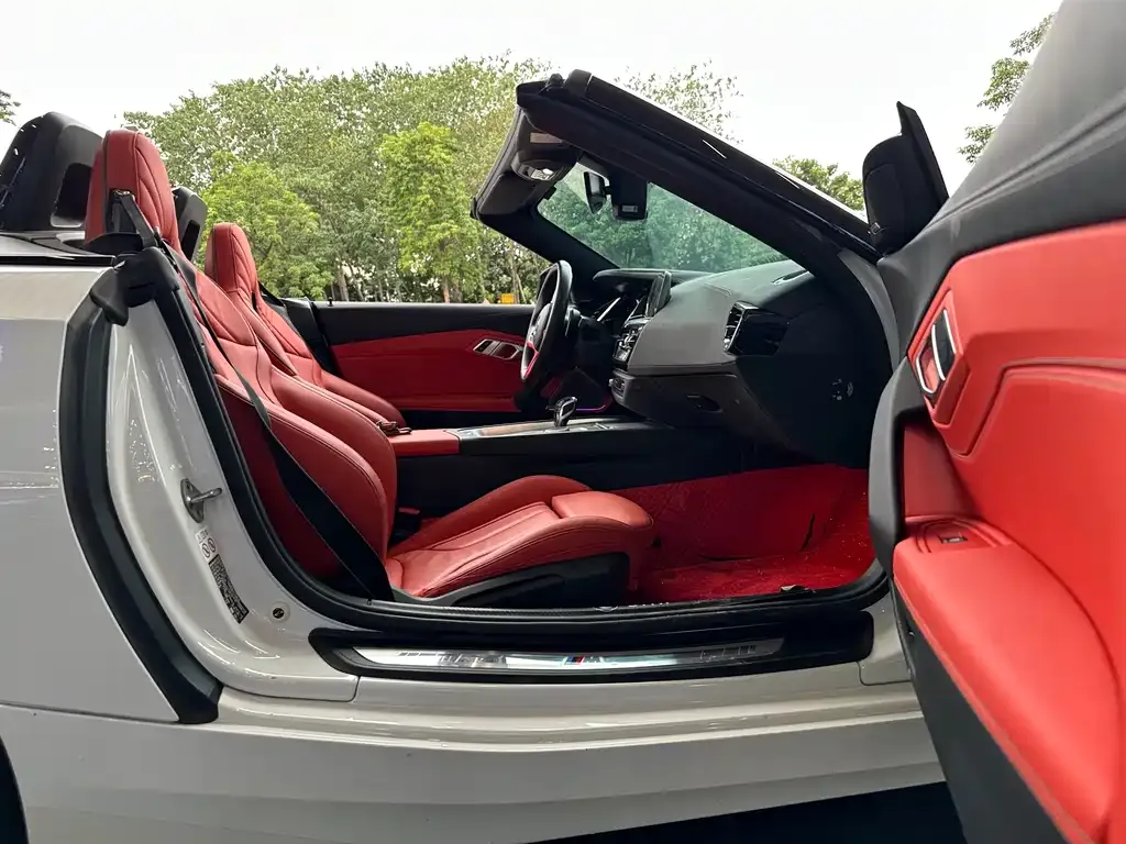 BMW Z4 2022 из CN, фото 9