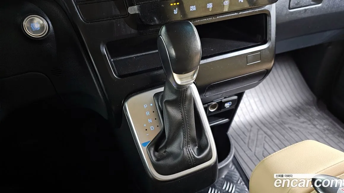 Hyundai Staria — фото 9