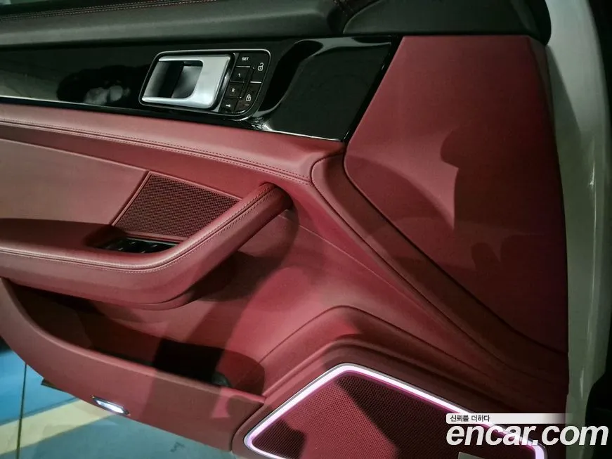 Porsche Panamera 2021 из KR, фото 10