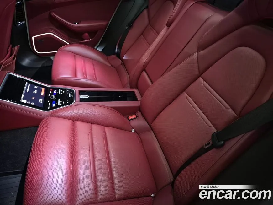 Porsche Panamera 2021 из KR, фото 9
