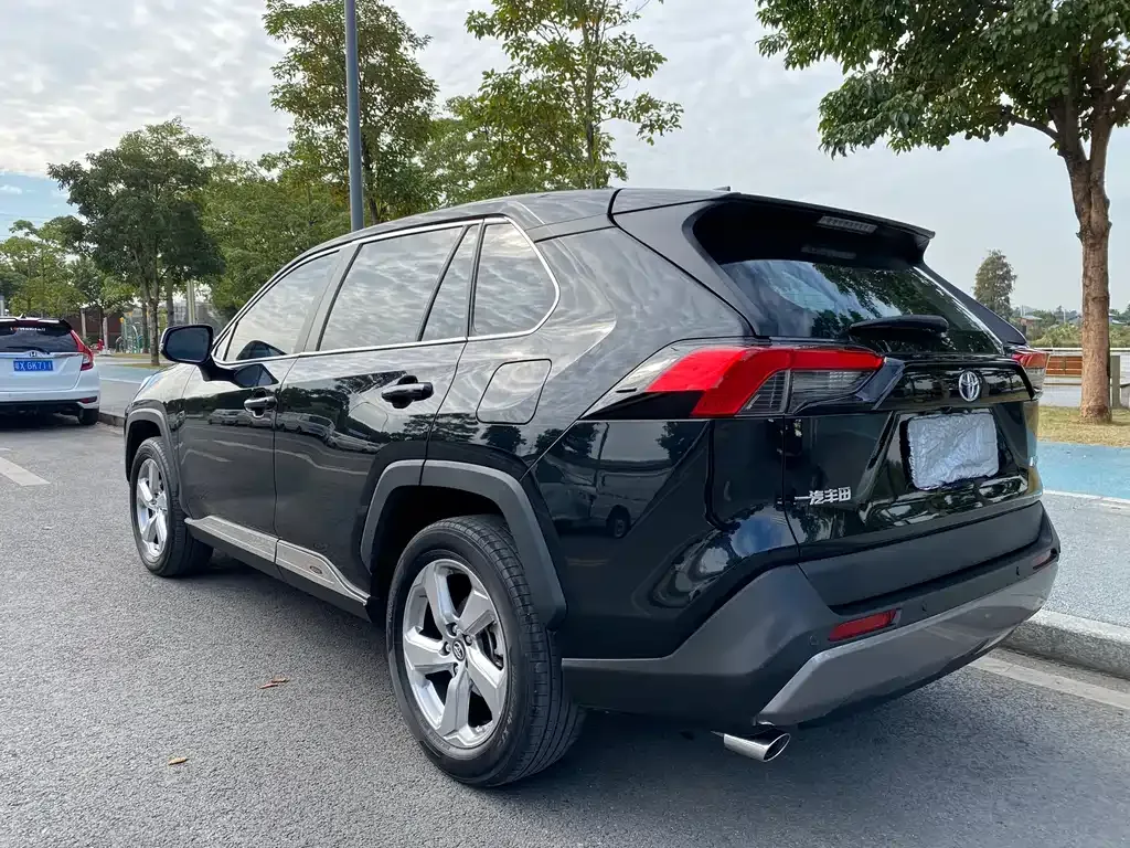 Toyota RAV4 2021 из CN, фото 10