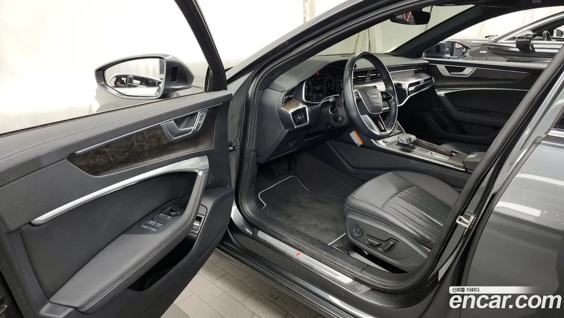 Audi A6 2021 из KR, фото 10