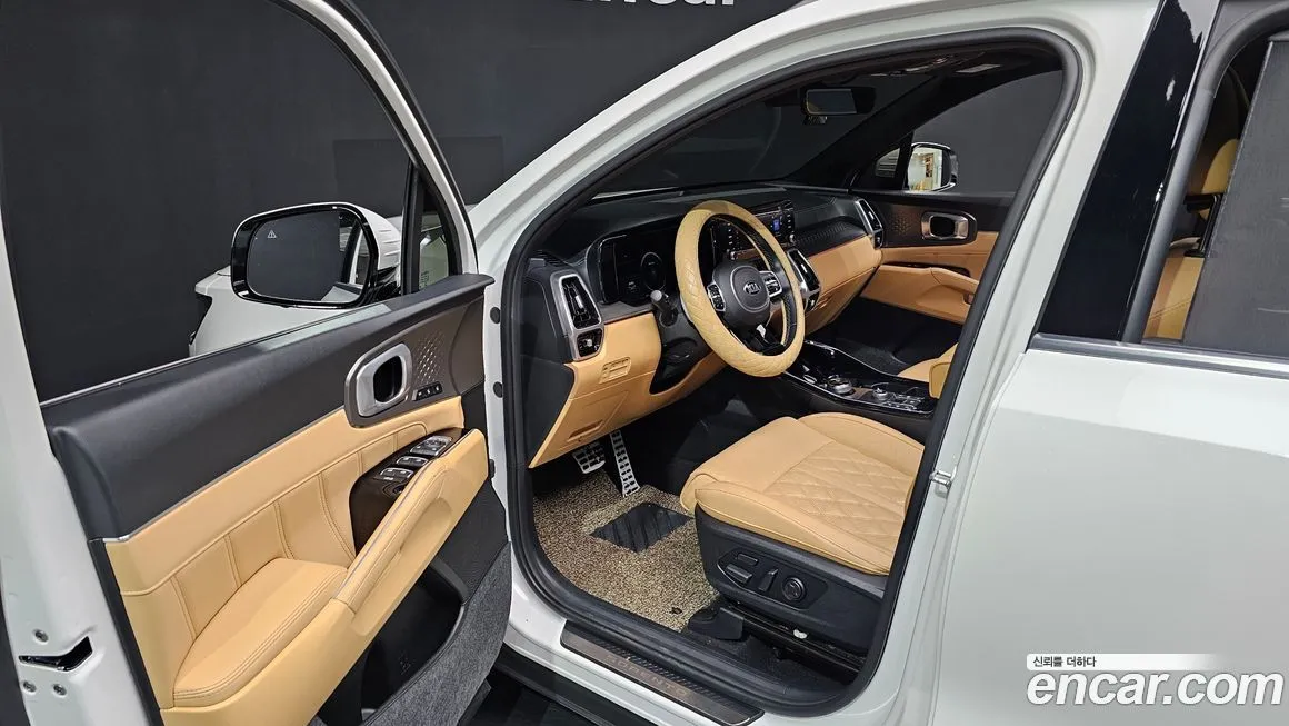 Kia Sorento — фото 10