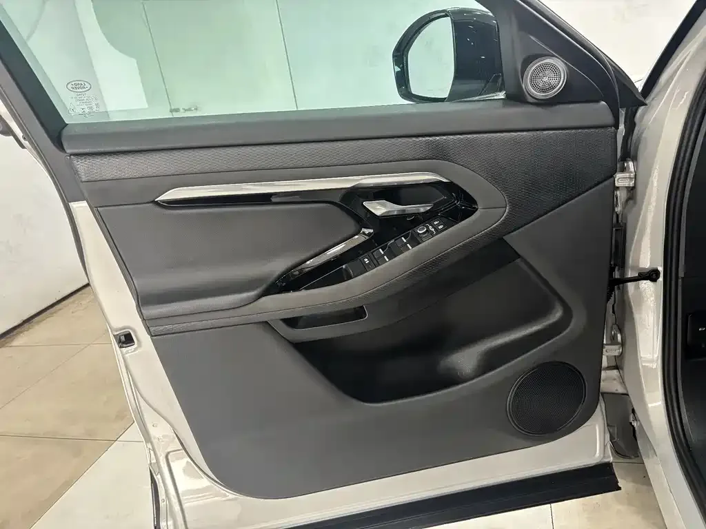Land Rover Evoque 2022 из CN, фото 10
