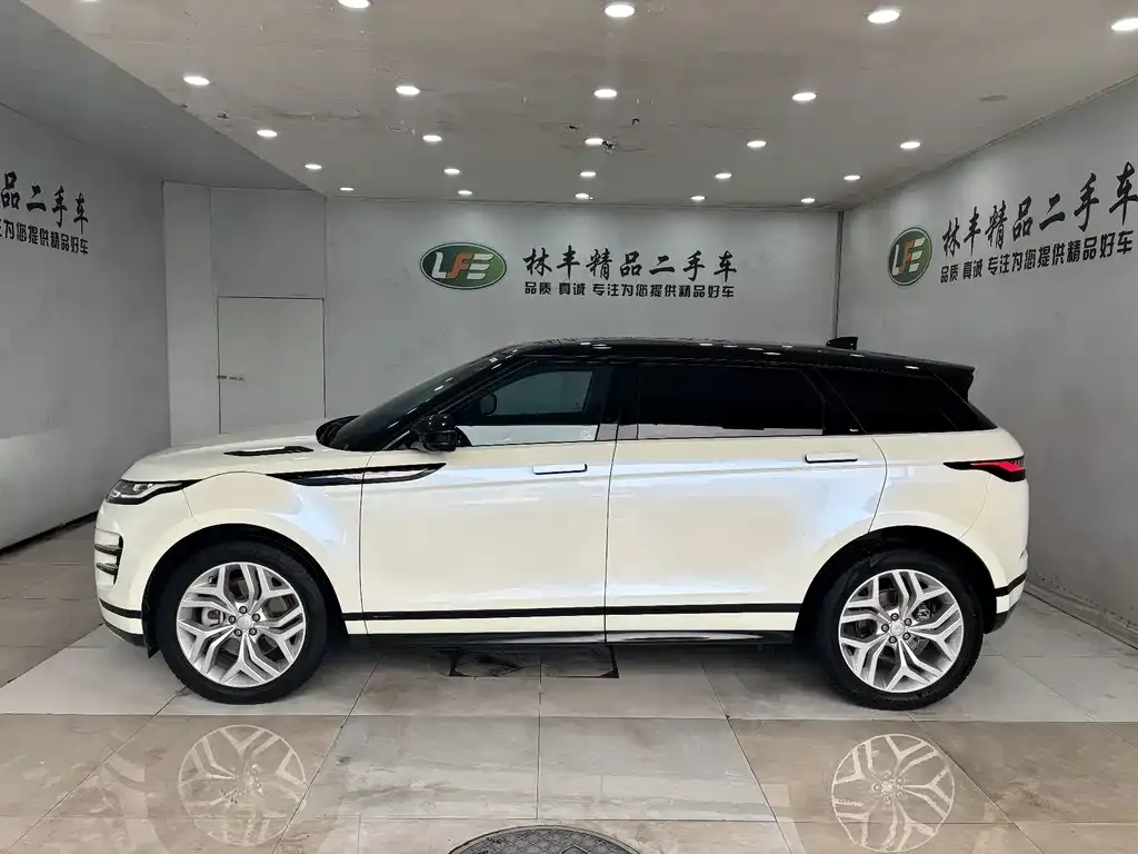 Land Rover Evoque 2022 из CN, фото 4