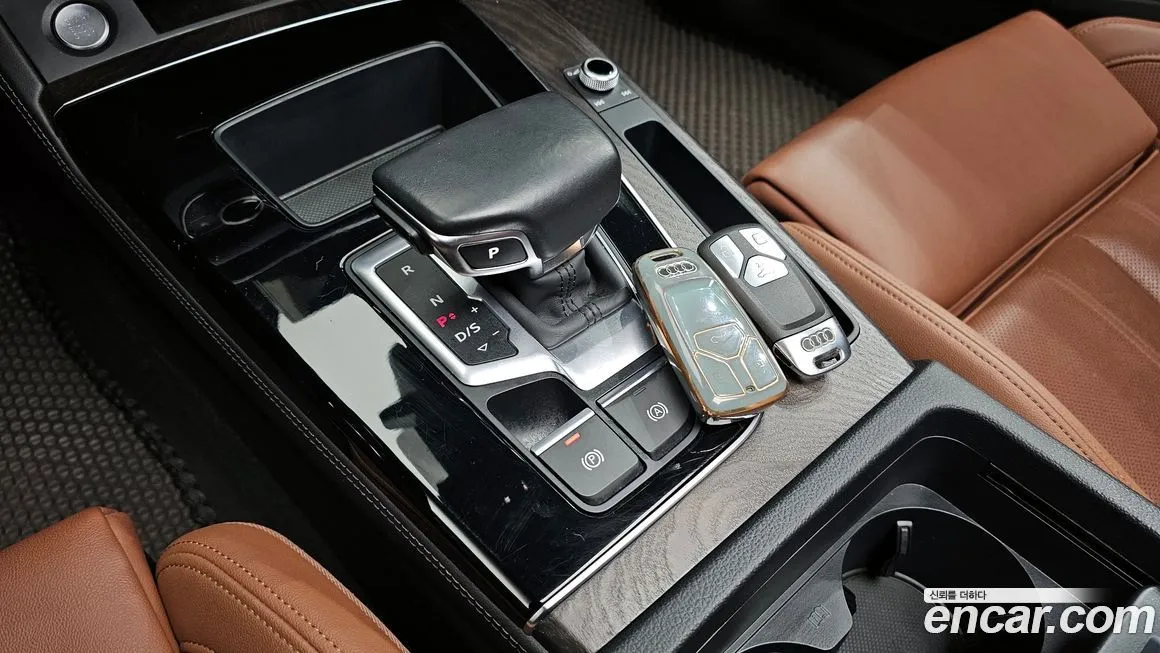 Audi Q5 2023 из KR, фото 9