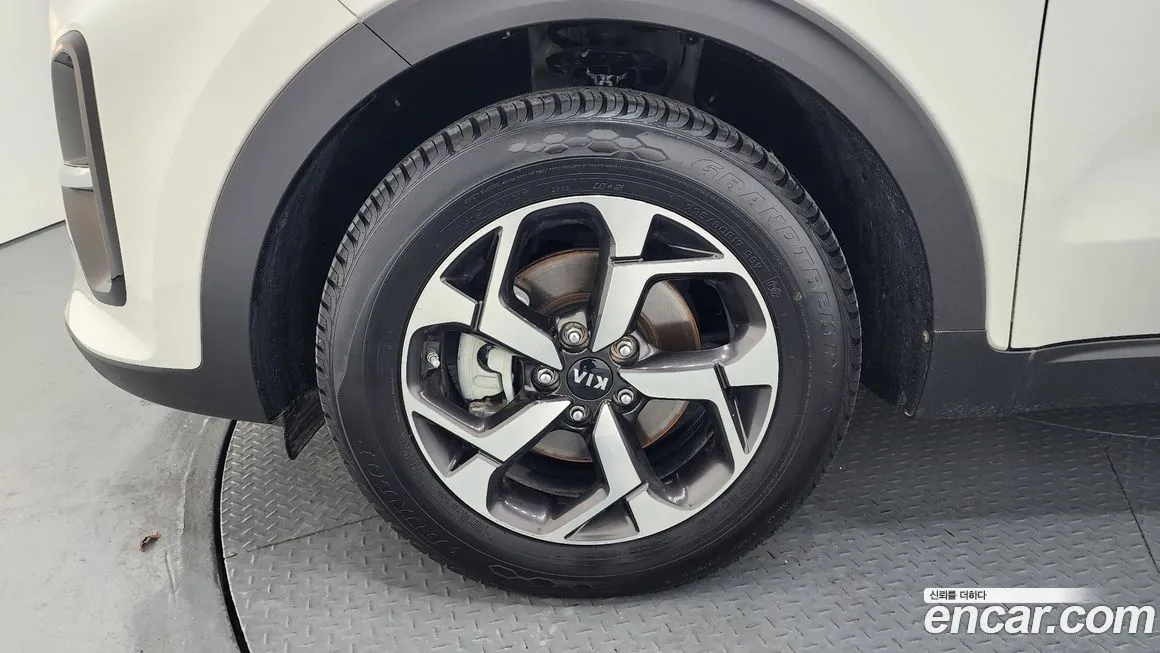 Kia Sportage — фото 5