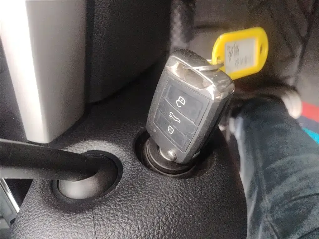 Volkswagen Lavida 2021 из CN, фото 9