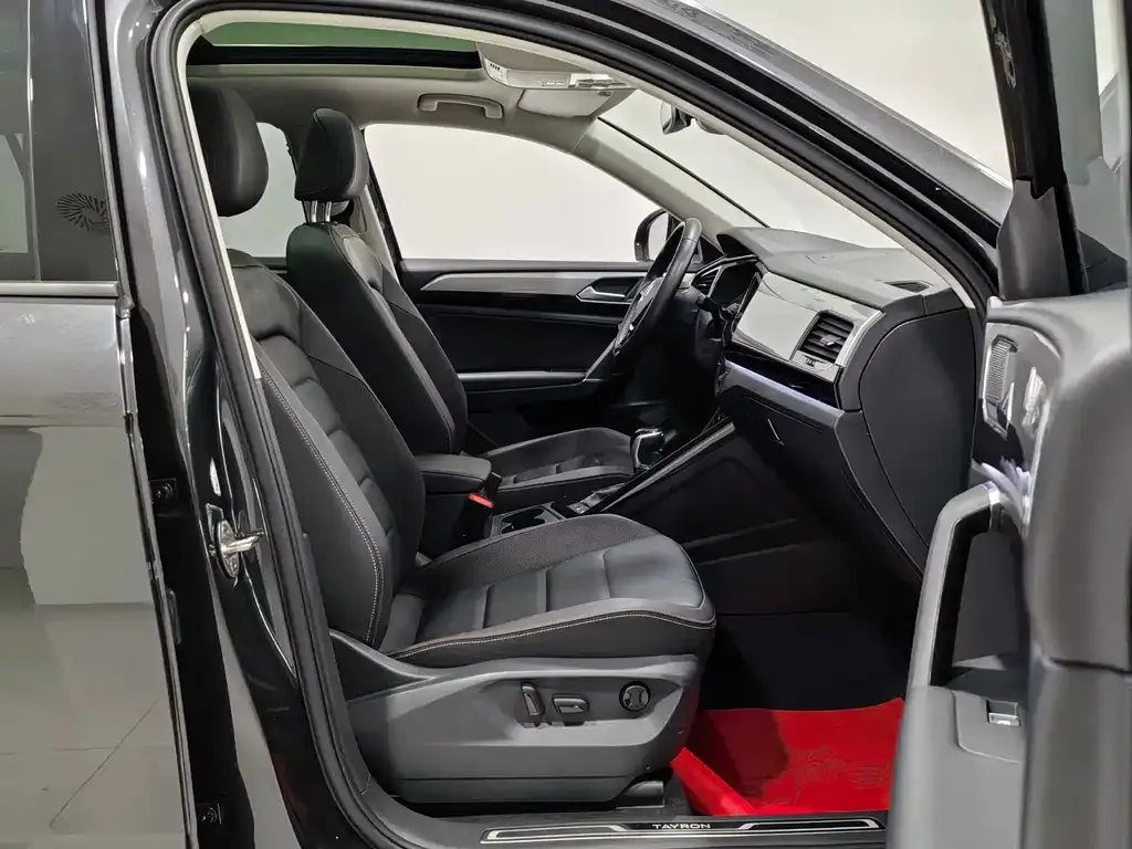 Volkswagen Tayron 2022 из CN, фото 9