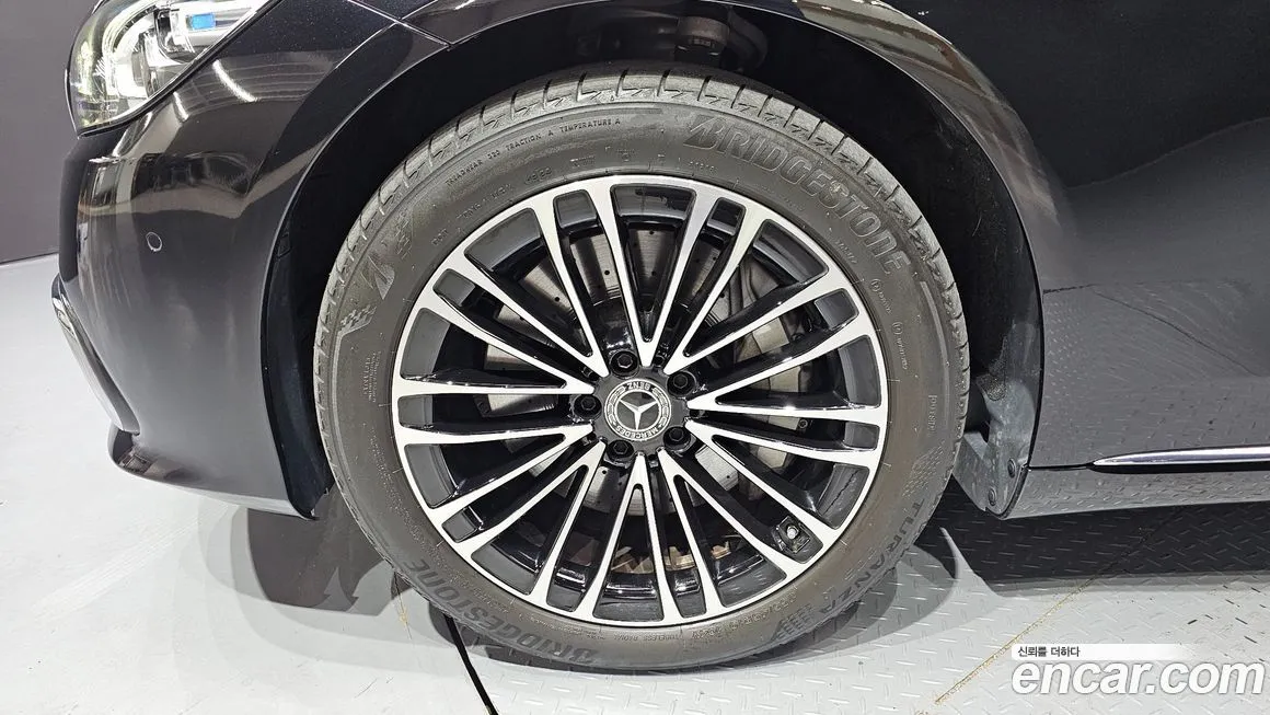 Mercedes-Benz S-Class 2024 из KR, фото 5