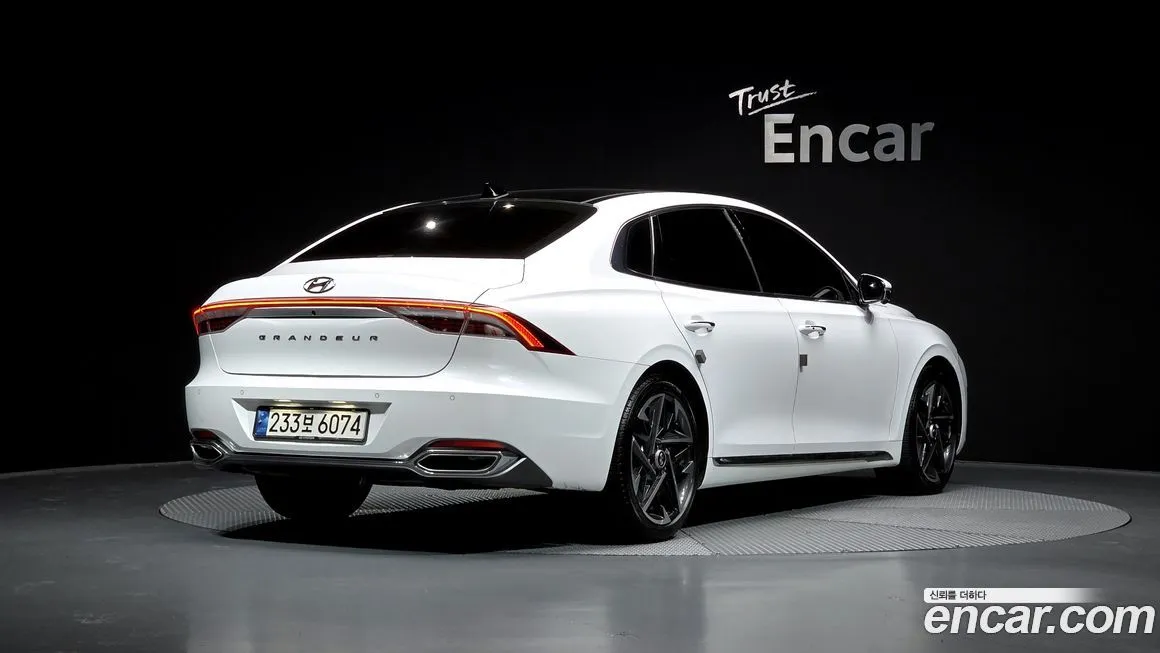 Hyundai Grandeur 2023 из KR, фото 2
