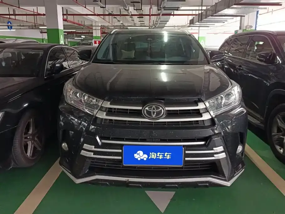 Toyota Highlander 2021 из CN, фото 2
