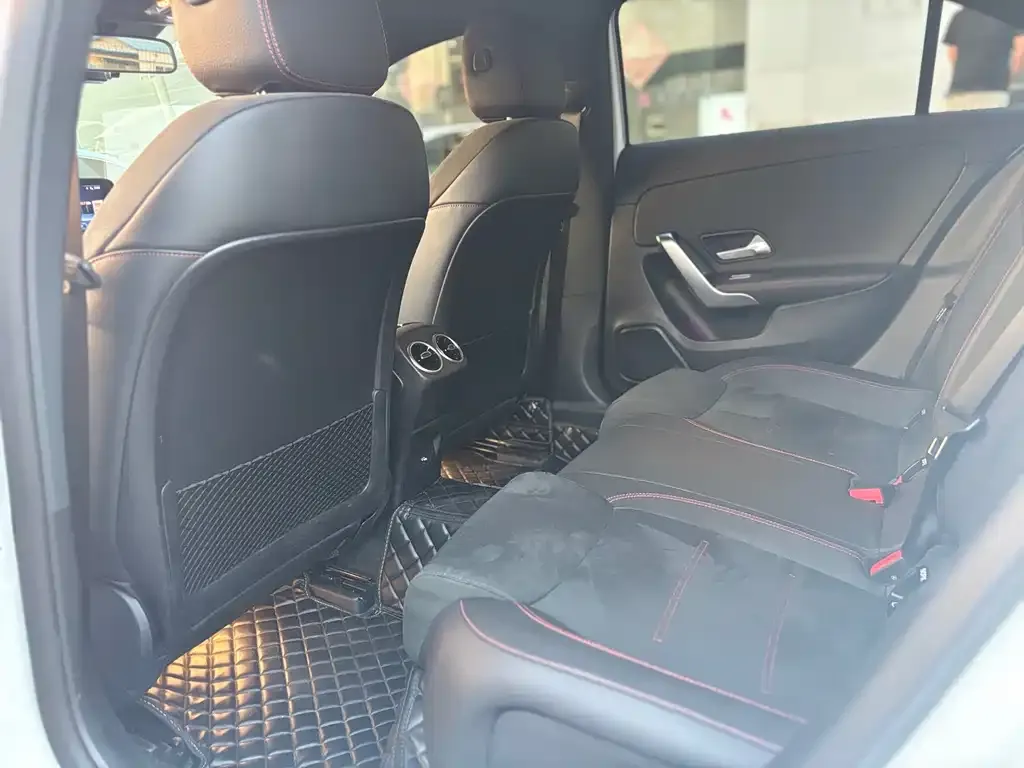 Mercedes-Benz A-Class 2023 из CN, фото 5