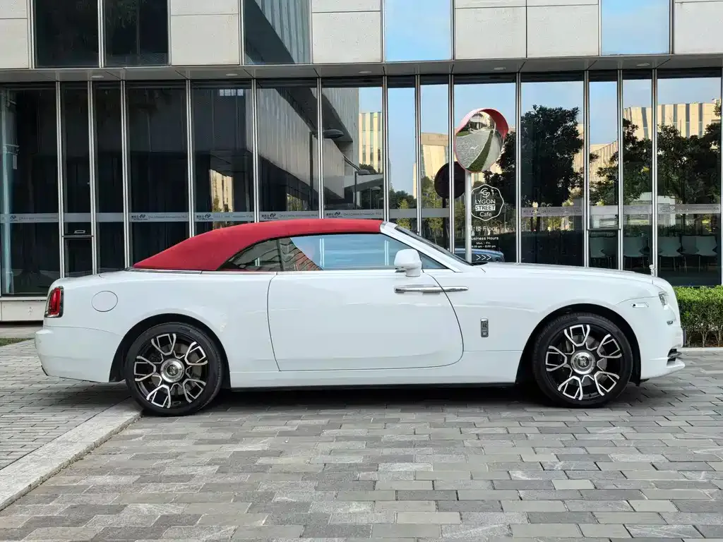 Rolls-Royce Dawn 2021 из CN, фото 6